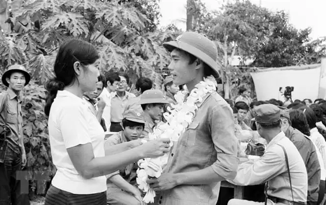 Tuổi thanh xuân dành cho Tổ quốc