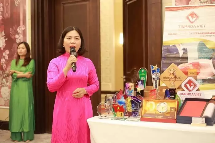 Truyền thông